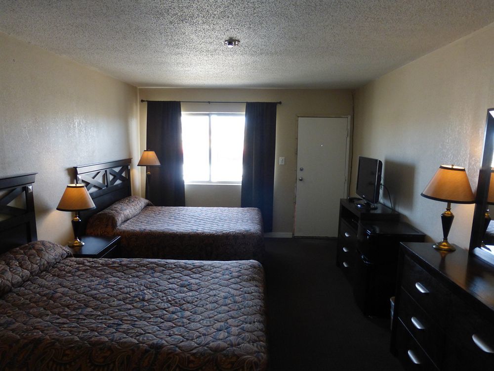 Travel Inn Laramie Ngoại thất bức ảnh